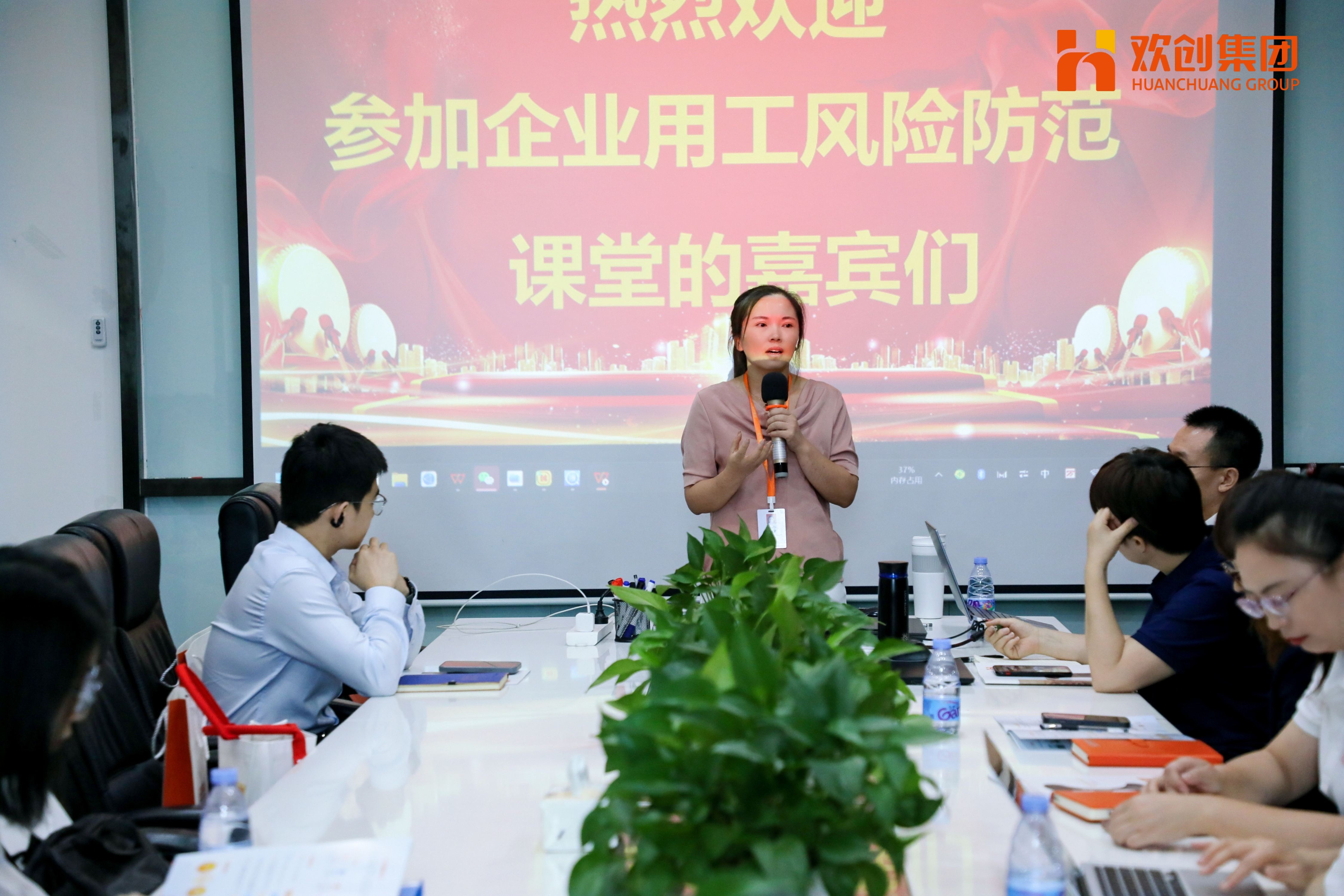 684f6f6d545cc.jpg 10142004 (1).jpg